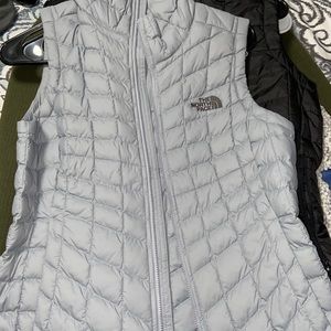 North face vest